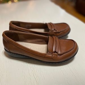 Clarks Ashland Lily Loafer